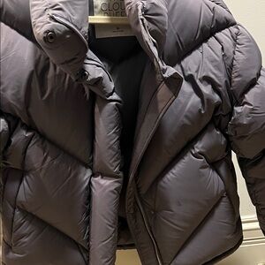 Aritzia cloud puff jacket XS